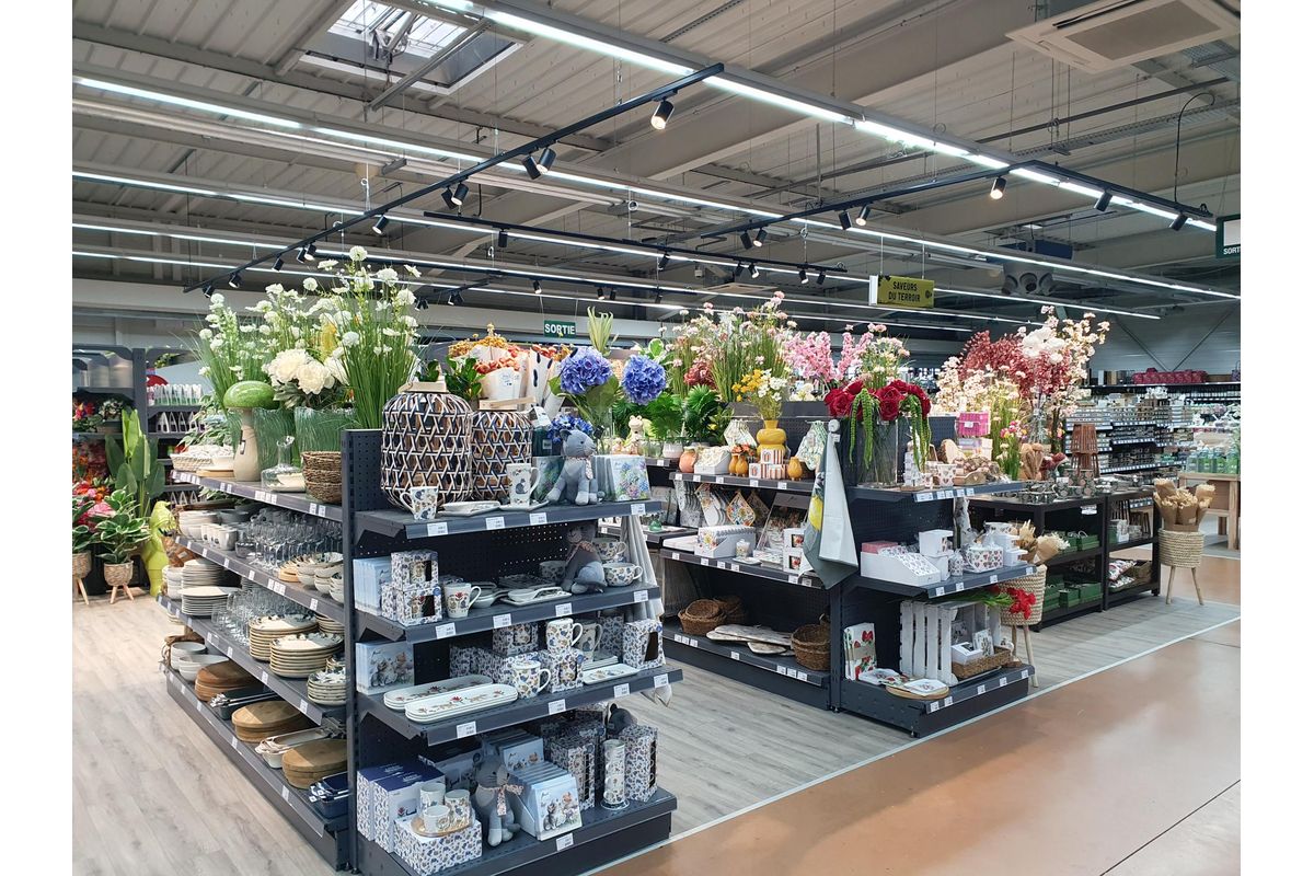 Eclairage d'une vitrine de bijouterie